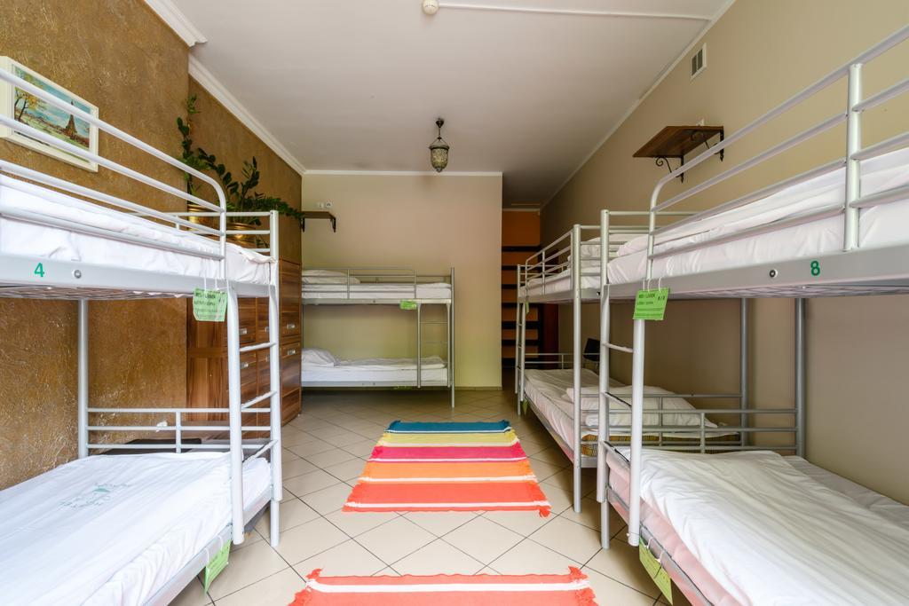 وارسو Hostel Krokodyl المظهر الخارجي الصورة