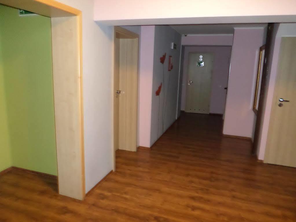وارسو Hostel Krokodyl المظهر الخارجي الصورة