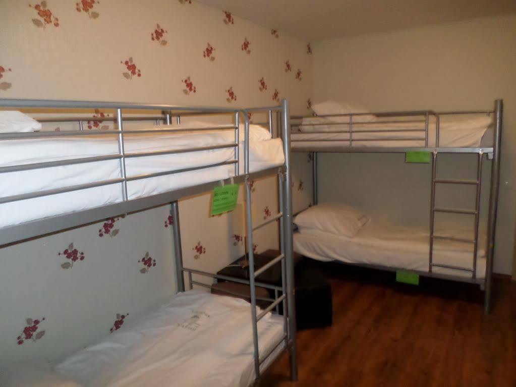 وارسو Hostel Krokodyl المظهر الخارجي الصورة