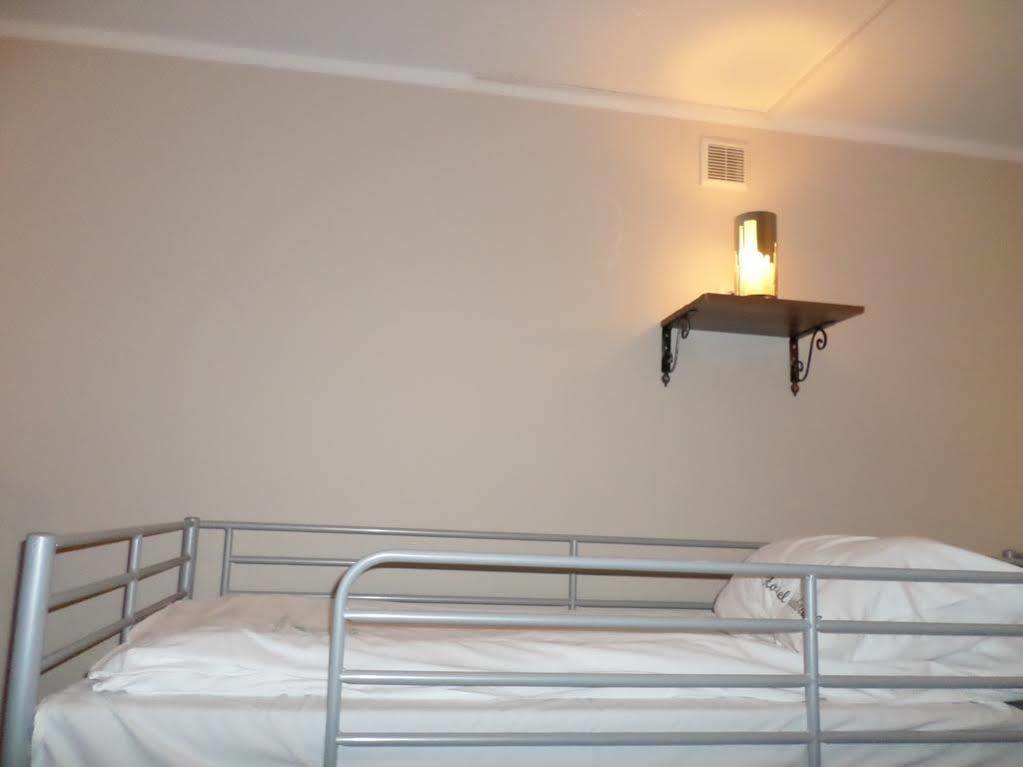 وارسو Hostel Krokodyl المظهر الخارجي الصورة