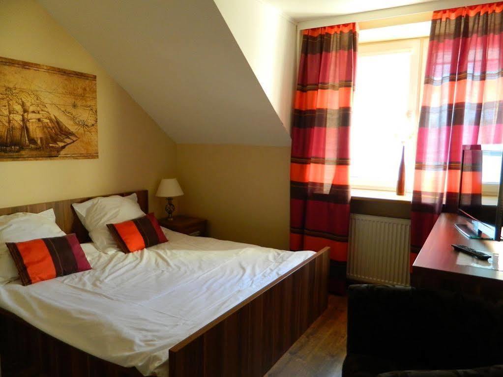وارسو Hostel Krokodyl المظهر الخارجي الصورة